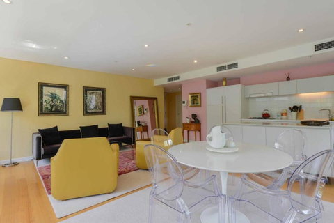 HAZEL Chapel St Socialite. Pool, Spa & Gym - South Australia Travel 1