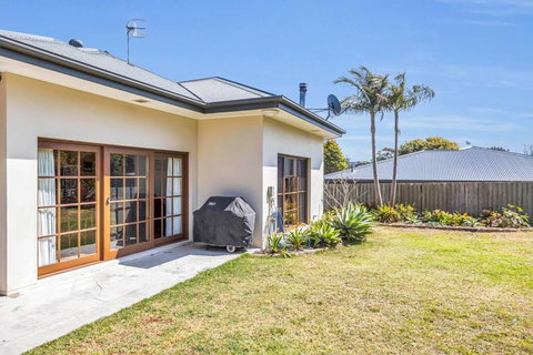 Heart Of Long Point - South Australia Travel 1