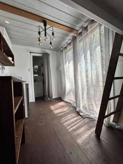 Hill Dweller Hideout - South Australia Travel 0