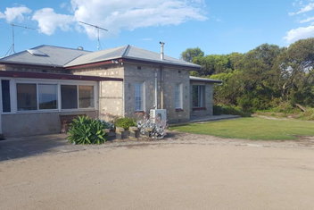 Hillocks Drive with South Australia Travel