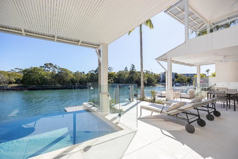 Iluka, Luxurious Riverfront Retreat - South Australia Travel 2