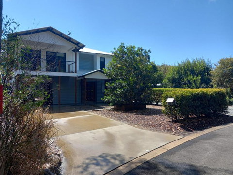 Ibis 9 House - South Australia Travel 0