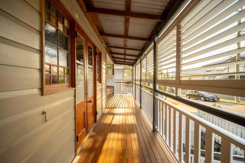 House Of Fairy Wren -Charming Queenslander Cottage Mins Drive To Brisbane CBD And Gabba Stadium! - South Australia Travel 1