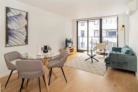 Idyllic 1-Bed Near Popular Shopping Streets - South Australia Travel 0