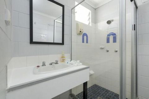 Innisfail City Motel - South Australia Travel 3