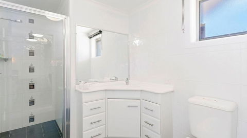 Adrift Apartments - South Australia Travel 2