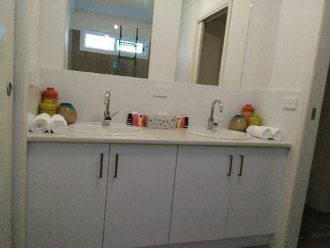 All Seasons Holiday Homes - South Australia Travel 2