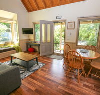 Alpine Arnica Cottage 2 - South Australia Travel
