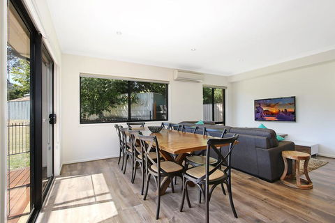 Alpine Knights Stylish Luxury - South Australia Travel 1