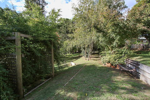 Alpine Streamside - South Australia Travel 3