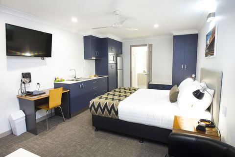 Altitude Motel Apartments - South Australia Travel 3
