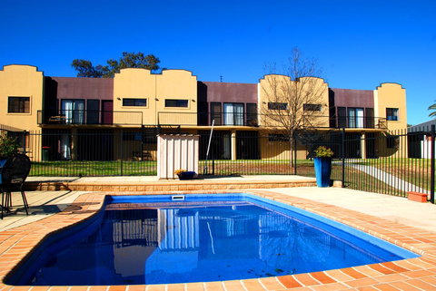 Amberoo Apartments - South Australia Travel 0