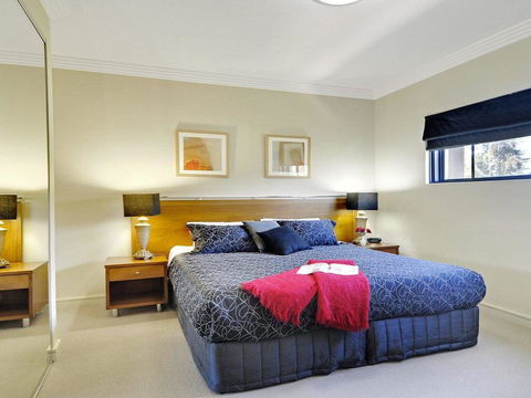 Anchorage @Harbourside - Magnificent Views - South Australia Travel 1