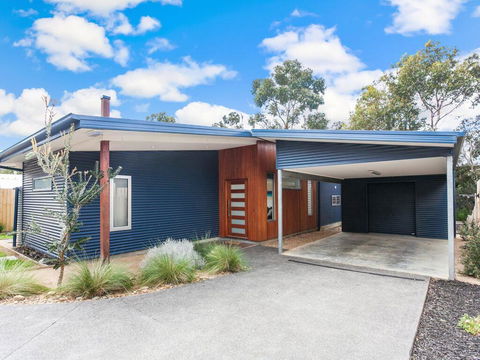 ANGLE BY THE SEA - Anglesea - South Australia Travel 0