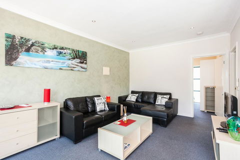 Anglesea River Apartments - 2 Bed Unit 2/4 - South Australia Travel 2