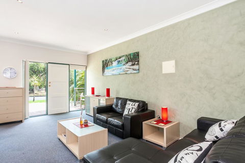 Anglesea River Apartments - 2 Bed Unit 2/4 - South Australia Travel 1