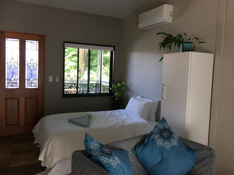 Annerley-granny Flat,private, New, Convenience - South Australia Travel 0