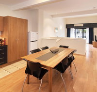 Apartment 115 - Located on the main street - South Australia Travel