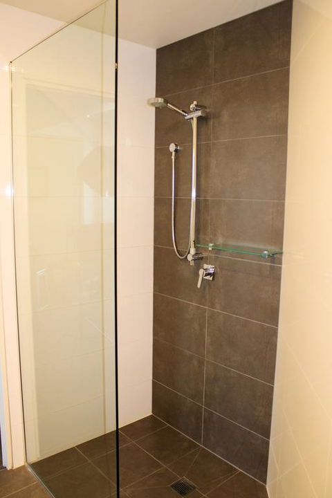 Apartment On King Street - South Australia Travel 3