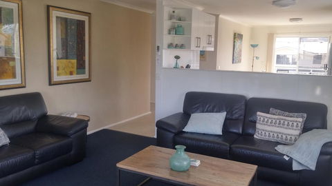 Apollo Luxury Apartments - South Australia Travel 3