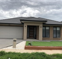 Apple House Upper Point Cook - South Australia Travel