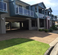 Aquarius Apartments Mollymook - South Australia Travel
