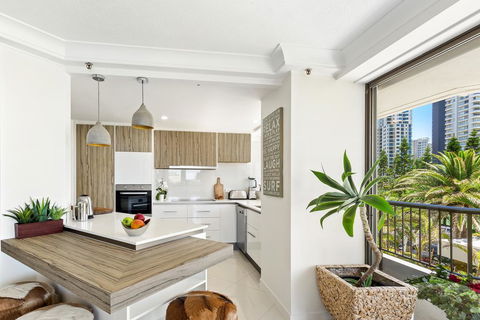 Aqueous Apartment - South Australia Travel 2