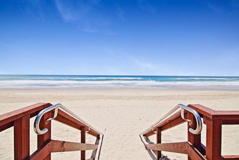 Aqueous Apartment - South Australia Travel 3