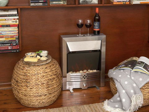 Araluen On Holden - Great Deck With Ocean Views - South Australia Travel 2