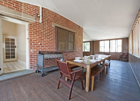 Arch On Mellool - South Australia Travel 2