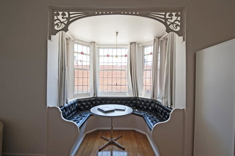 Arch On Mellool - South Australia Travel 0