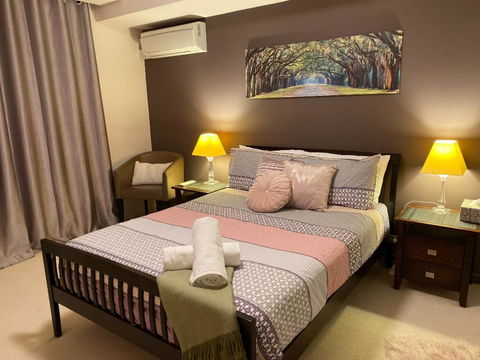 ARENA RESORT STYLE EXEC FREE NETFLIX WIFI WINE - South Australia Travel 3