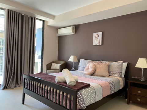 ARENA RESORT STYLE EXEC FREE NETFLIX WIFI WINE - South Australia Travel 2