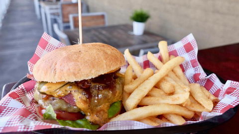 Argyle Hotel - South Australia Travel 3