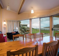 Arthur Riverfront and Sea Lodge Upstream - South Australia Travel