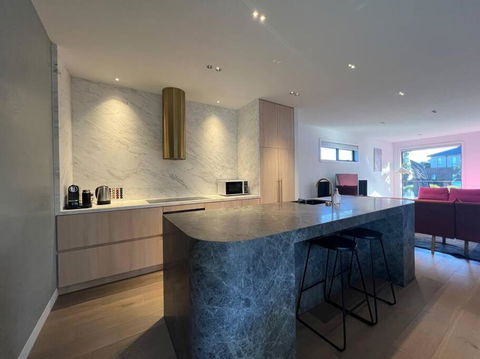 Luxurious Family Retreat - South Australia Travel 0
