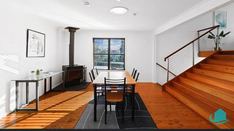 Macquarie Paradise - Family Entertainer - South Australia Travel 2