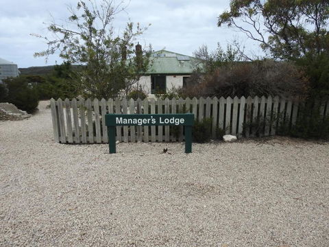 Managers Lodge - Dhilba Guuranda-Innes National Park - South Australia Travel 0