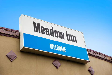 Meadow Inn Hotel-Motel - South Australia Travel 1