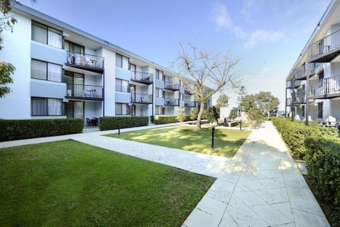 Melville Oasis - South Australia Travel 0