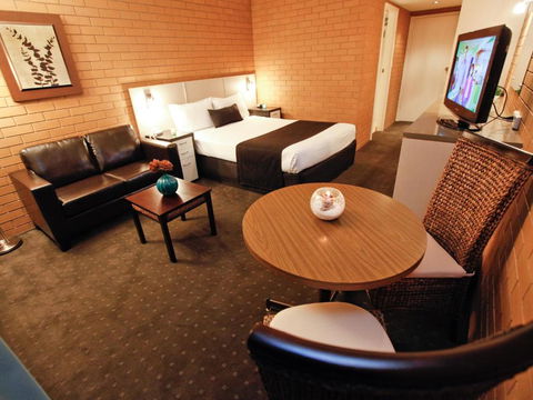Mildura River City Motel - South Australia Travel 1