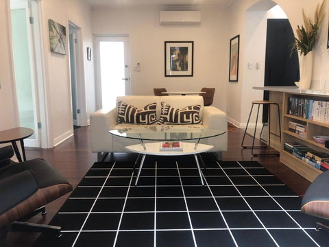 Mintie - South Australia Travel 1