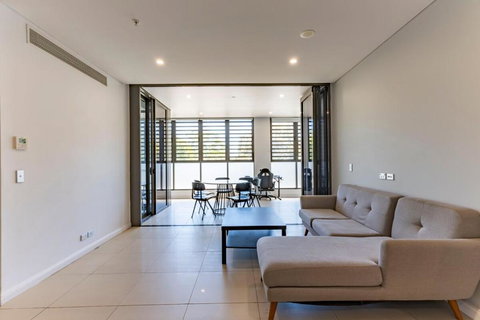 Modern 2B With Loft Bed Parking Central Mascot - South Australia Travel 0