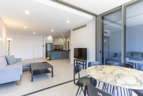 Modern 2B With Loft Bed Parking Central Mascot - South Australia Travel 0