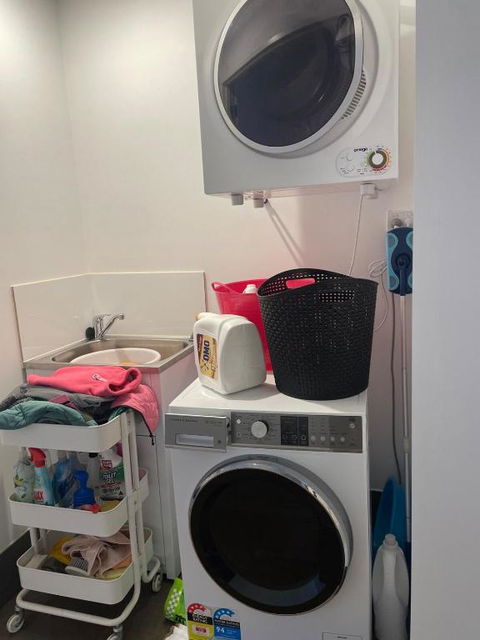 Modern Apartment Near Airport - South Australia Travel 2