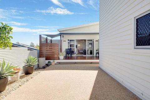 Modern Luxury Studio Apartment - South Australia Travel 1
