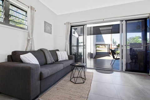 Modern Luxury Studio Apartment - South Australia Travel 2