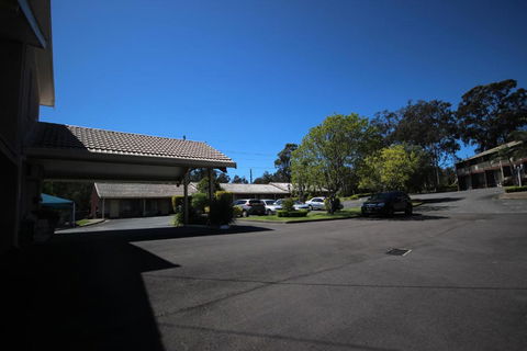 Molly Morgan Motor Inn - South Australia Travel 3