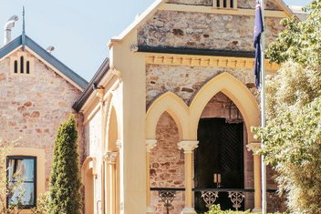 Mount Lofty House & Estate Adelaide Hills with South Australia Travel