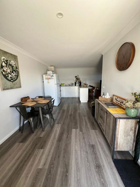 Morros Place - South Australia Travel 0